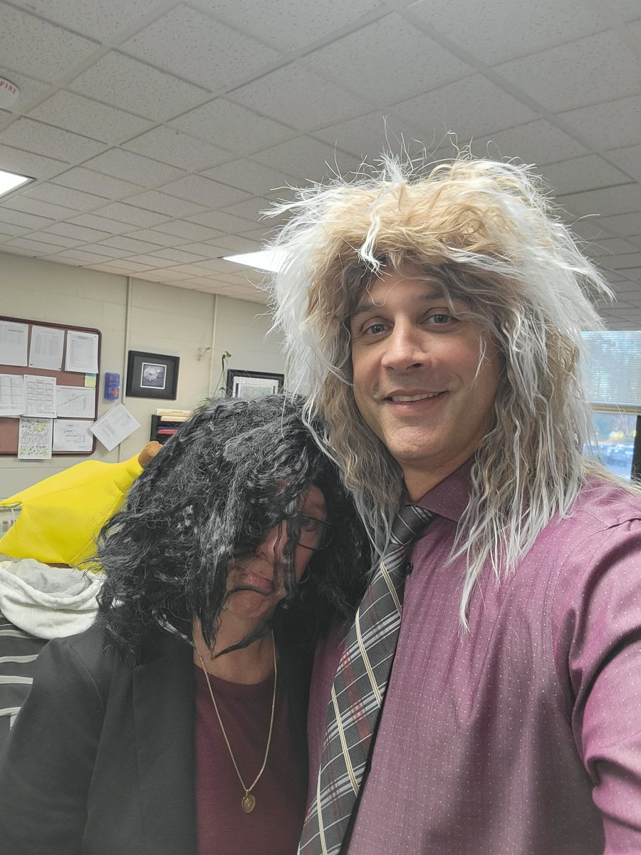 Sometimes you have to let your hair down...Crazy Hair Day! #OneRandolph <a href="/jfik28/">Jacqueline Fik</a>