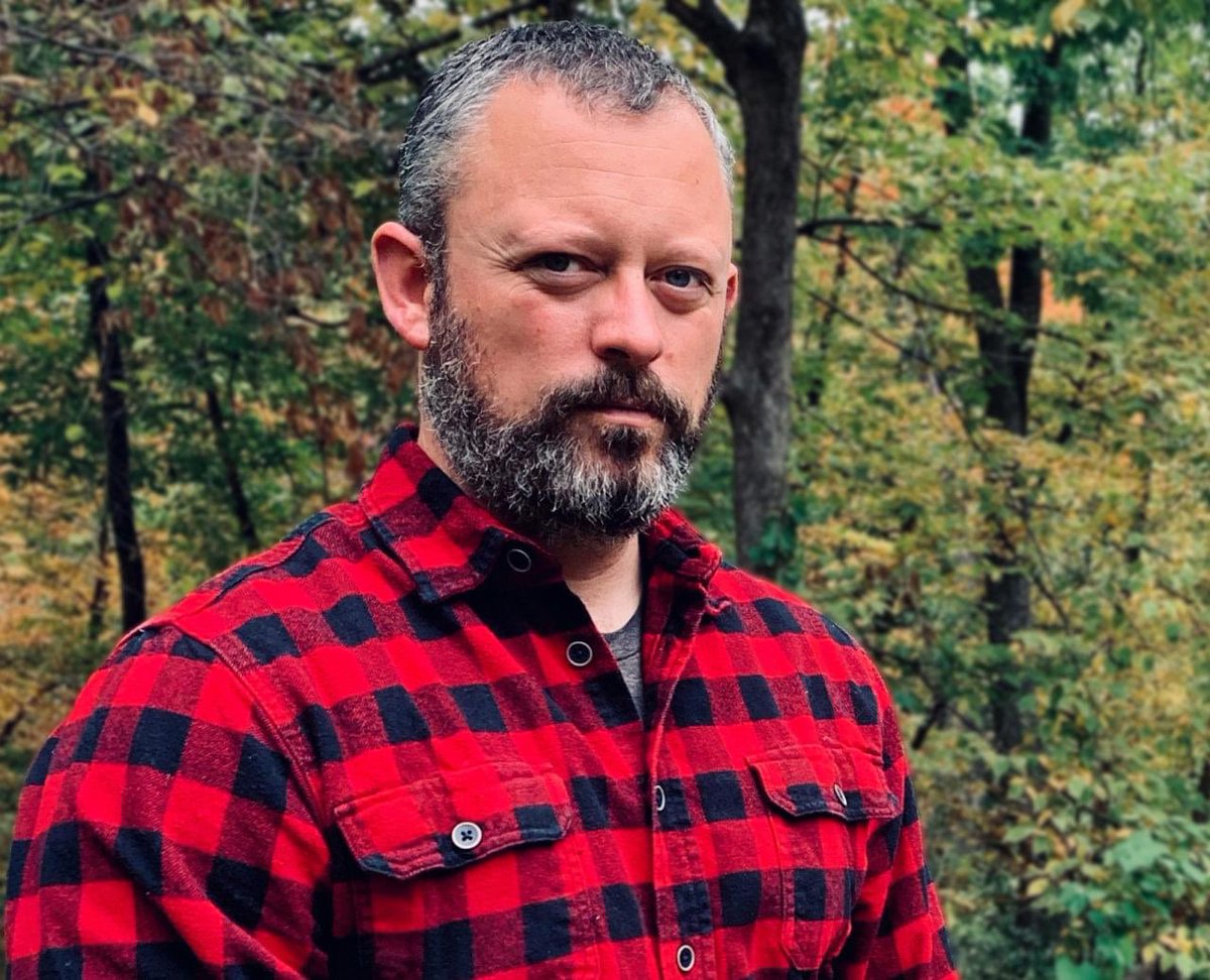 PDFPF's tweet photo. We’re looking forward to Benjamin Percy’s visit this week. His first panel is with Ada Limón Thursday, Nov 3 at 10 am in Lawrimore Auditorium on the campus of Francis Marion University. Hope you can make it! 
https://t.co/rmiGI7XYjd
#pdfpf #pdfpf2022 https://t.co/SgWyOdLLrB