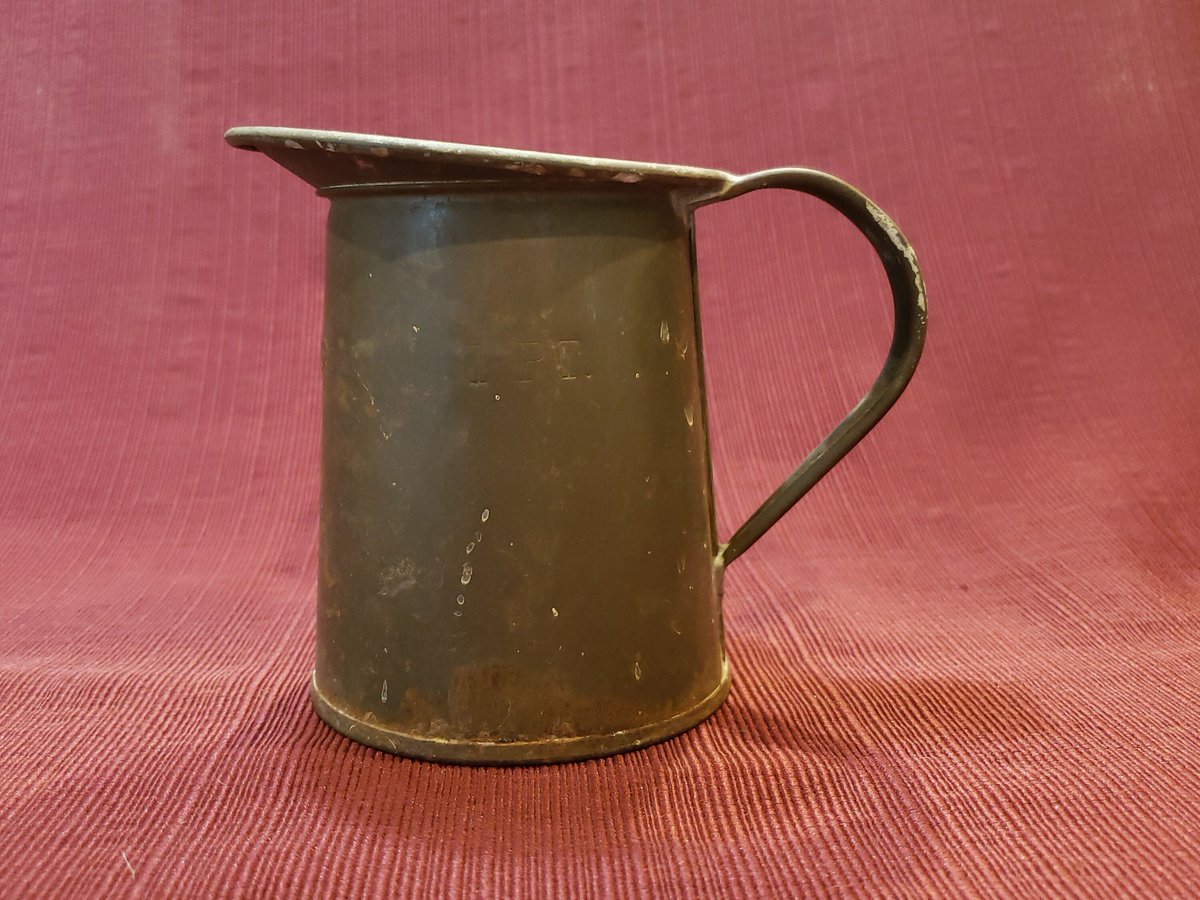 atticesoterica's tweet photo. Vintage Kreamer 1 Pint Metal Mug, Serial #83, Rustic Home Décor https://t.co/iiFULqP6eZ #Etsy #Vintage #antique #MyNewTag #AtticEsoterica #OnePint https://t.co/MBW4u3yfhC