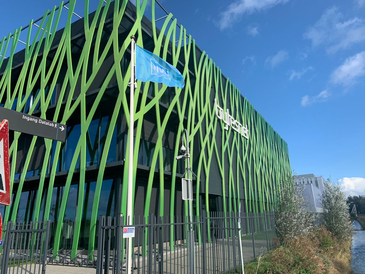 We gaan bijna van start met het precongres op Zernike. Zien we je zo? 

Heb je nog geen ticket voor morgen? Ga naar nationaalverkeerskundecongres.nl
#nvc2022