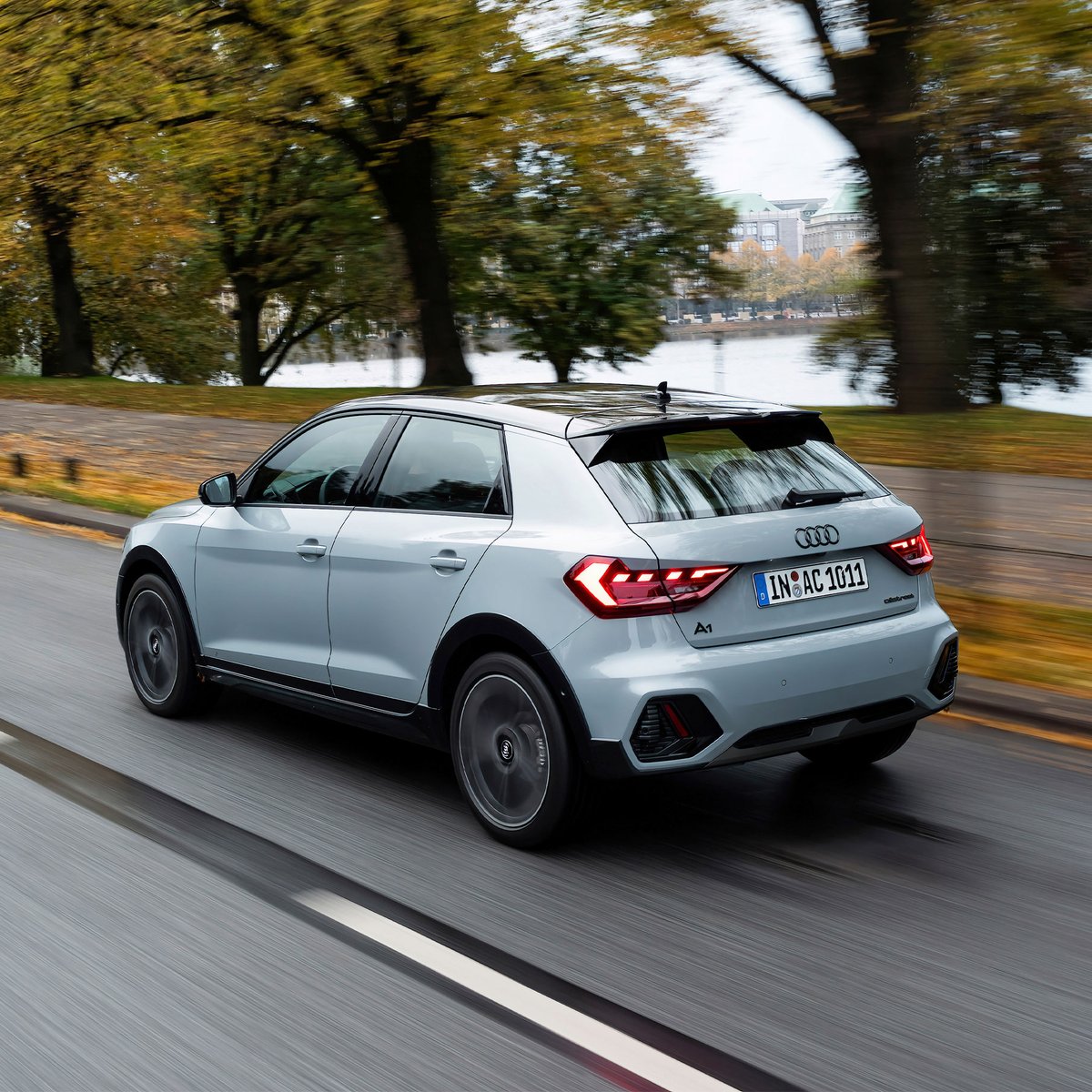 Cada día más deportividad y elegancia. Descubre más sobre el Audi A1 Allstreet en bit.ly/AudiCanarias-A…

#AudiCanarias #Audi #A1 #allstreet