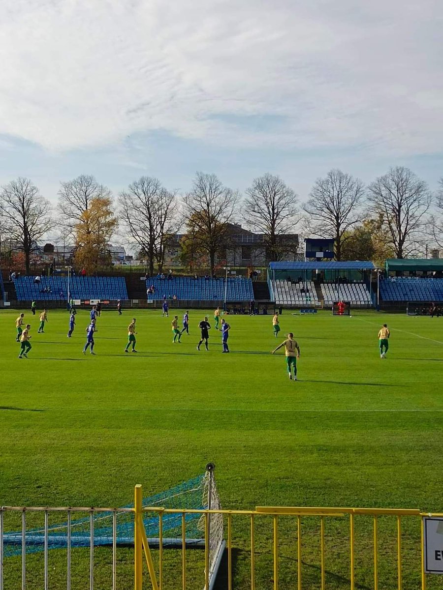 i_twoja's tweet photo. Tradycyjne podsumowanie naszych obserwacji. Byliśmy i oglądaliśmy na przykład mecze drużyn: @ZaglebieLubin @MKSCracoviaSSA @StilonGorzow @MKPPogonSiedlce @MotorLublin @polonia1911 @KPStarogard @SwitSzczecin @PaksiFc @Jagiellonia1920 @LegiaWarszawa @motojelczolawa Całość na FB. https://t.co/n6IbW5GGV0