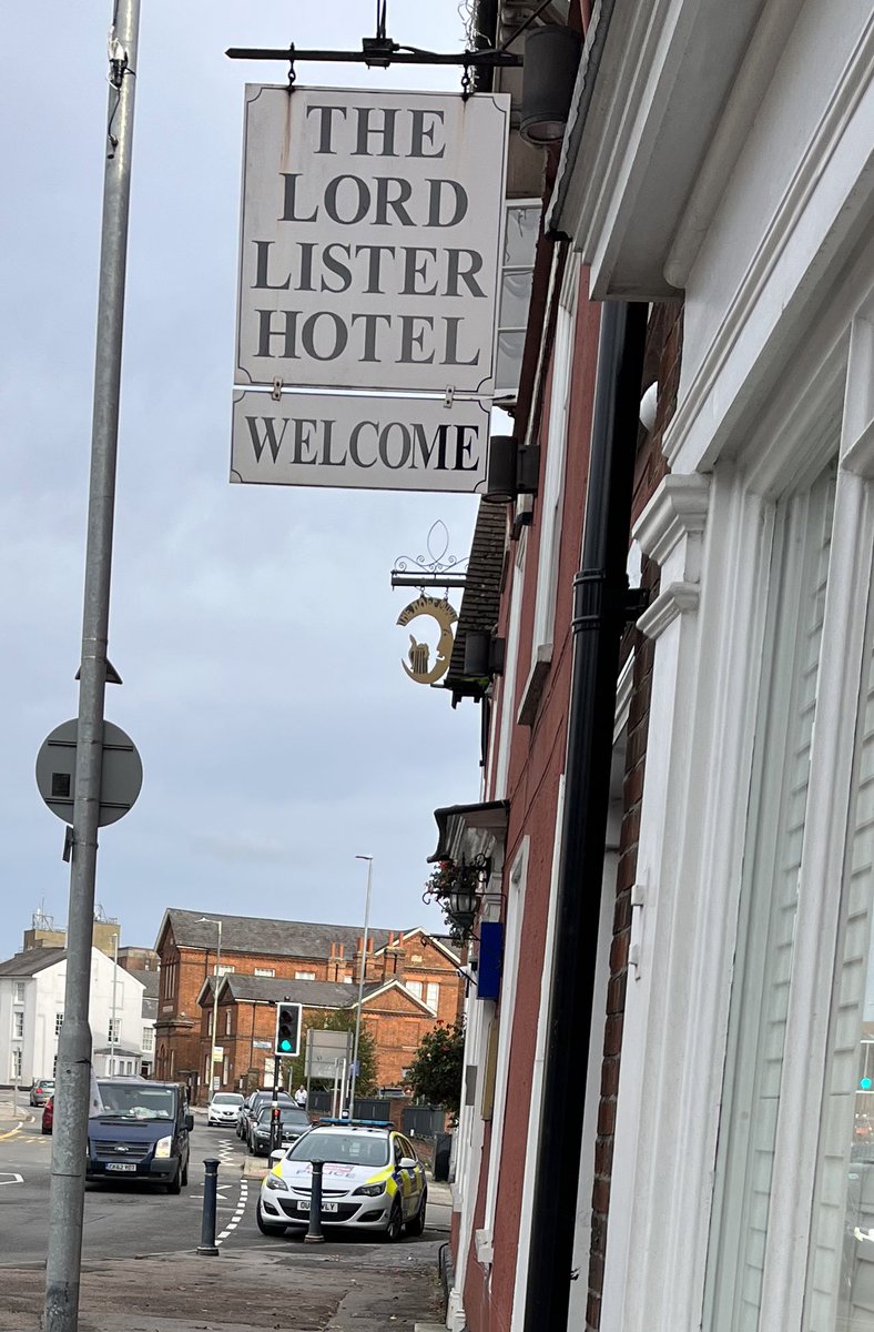 photo 1 is police at end of my driveway photo 2  police car blocking the entire entrance to the pub where deliveries have been put off to following day #hitchin #lordlister corrupt north Hertfordshire and Labour  council enable unsupervised halfwayhouse <a href="/BBCPanorama/">BBC Panorama</a>