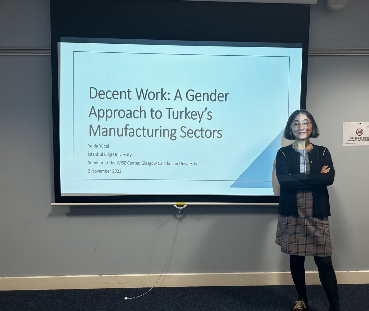 Associate Professor Yelda Yucel ⁦<a href="/WiSEResearch/">Centre for Economic Justice</a>⁩; ⁦<a href="/yucelyelda/">Yelda Yücel</a>⁩; ⁦@angelao44⁩; ⁦@_ionabrown_looking forward to Yelda’s seminar on Decent Work, Turkey’s manufacturing sector and a gender approach! Istanbul Bilgi University