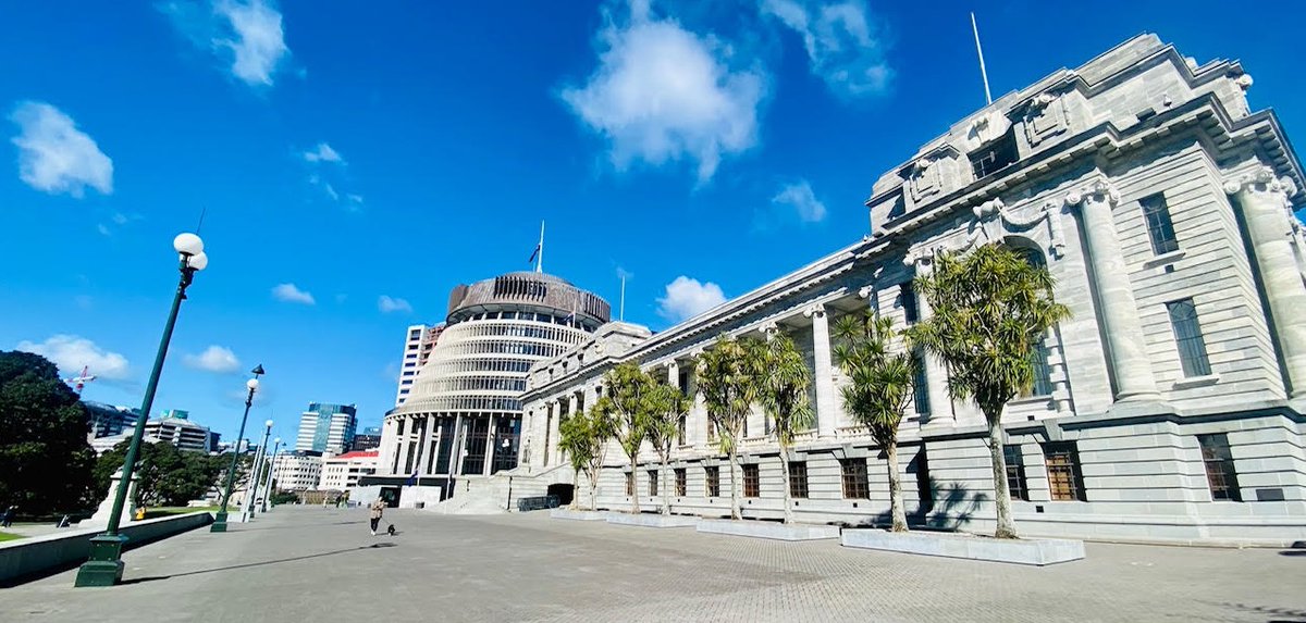 Americans in NZ are urging others there to sign a new petition having to do with US regs governing KiwiSaver pensions, to free US expats in NZ from occasionally dysfunctional annual reporting obligations...bit.ly/3FCZT9a  @DemsAbroadNZ <a href="/JakDac74/">JakDac</a> <a href="/FixTheTaxTreaty/">Fix the Tax Treaty!</a> <a href="/aaro/">AARO</a>