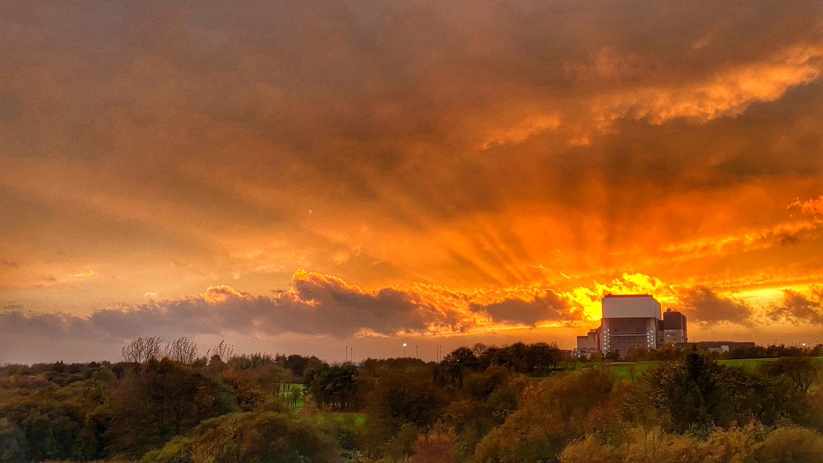 Phil Dawson (@philadawson) on Twitter photo Sunset over Heysham Power Station & <a href="/HeyshamGolfClub/">Heysham Golf Club</a> this evening
<a href="/VisitMorecambe/">Visit Morecambe</a> <a href="/MorecambeProm/">Morecambe Prom 🍦</a> <a href="/MorecambeEden/">Eden Project Morecambe</a> @MorecambeBayUK <a href="/The_Visitor/">Morecambe Visitor</a> <a href="/MorecambeBID/">morecambebid</a> <a href="/itvweather/">ITV Weather</a> <a href="/TownMorecambe/">Morecambe Town Council</a>
<a href="/LancashirePics/">Pictures of Lancashire</a> @Lanc_pics <a href="/kellyforan/">Kelly Foran</a> <a href="/kerriegosneyTV/">Kerrie Gosney</a> <a href="/OwainWynEvans/">Owain Wyn Evans</a> Sunset over Heysham Power Station & <a href="/HeyshamGolfClub/">Heysham Golf Club</a> this evening
<a href="/VisitMorecambe/">Visit Morecambe</a> <a href="/MorecambeProm/">Morecambe Prom 🍦</a> <a href="/MorecambeEden/">Eden Project Morecambe</a> @MorecambeBayUK <a href="/The_Visitor/">Morecambe Visitor</a> <a href="/MorecambeBID/">morecambebid</a> <a href="/itvweather/">ITV Weather</a> <a href="/TownMorecambe/">Morecambe Town Council</a>
<a href="/LancashirePics/">Pictures of Lancashire</a> @Lanc_pics <a href="/kellyforan/">Kelly Foran</a> <a href="/kerriegosneyTV/">Kerrie Gosney</a> <a href="/OwainWynEvans/">Owain Wyn Evans</a>