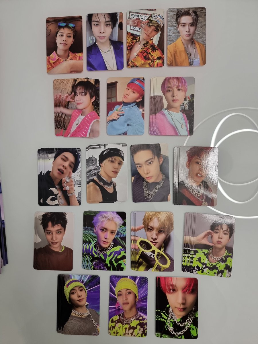 MoonKnightGOs's tweet photo. #moonknightupdates

2baddies album pulls~ 

⚠️ do note that some pc have marks, due to the packaging as usual (2 pc being stuck together) 🤡 https://t.co/8Vu033mf5B