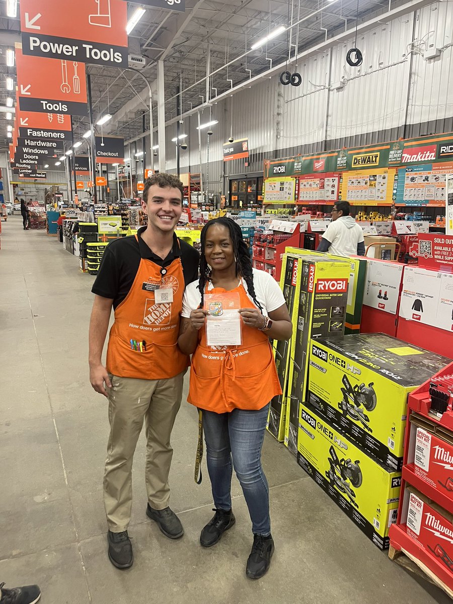 Thank you Faith for all the hard work you are putting into the Paint Department! Keep up the great work!#homedepot <a href="/Carolyn_THD/">Carolyn Jackson</a> @Carell_R <a href="/ASummers_HD/">Avery Summers</a>