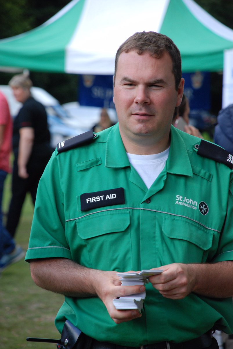 We are recruiting for First Aiders to join our team at Haslemere. Please apply online volunteering.sja.org.uk/opportunities/…