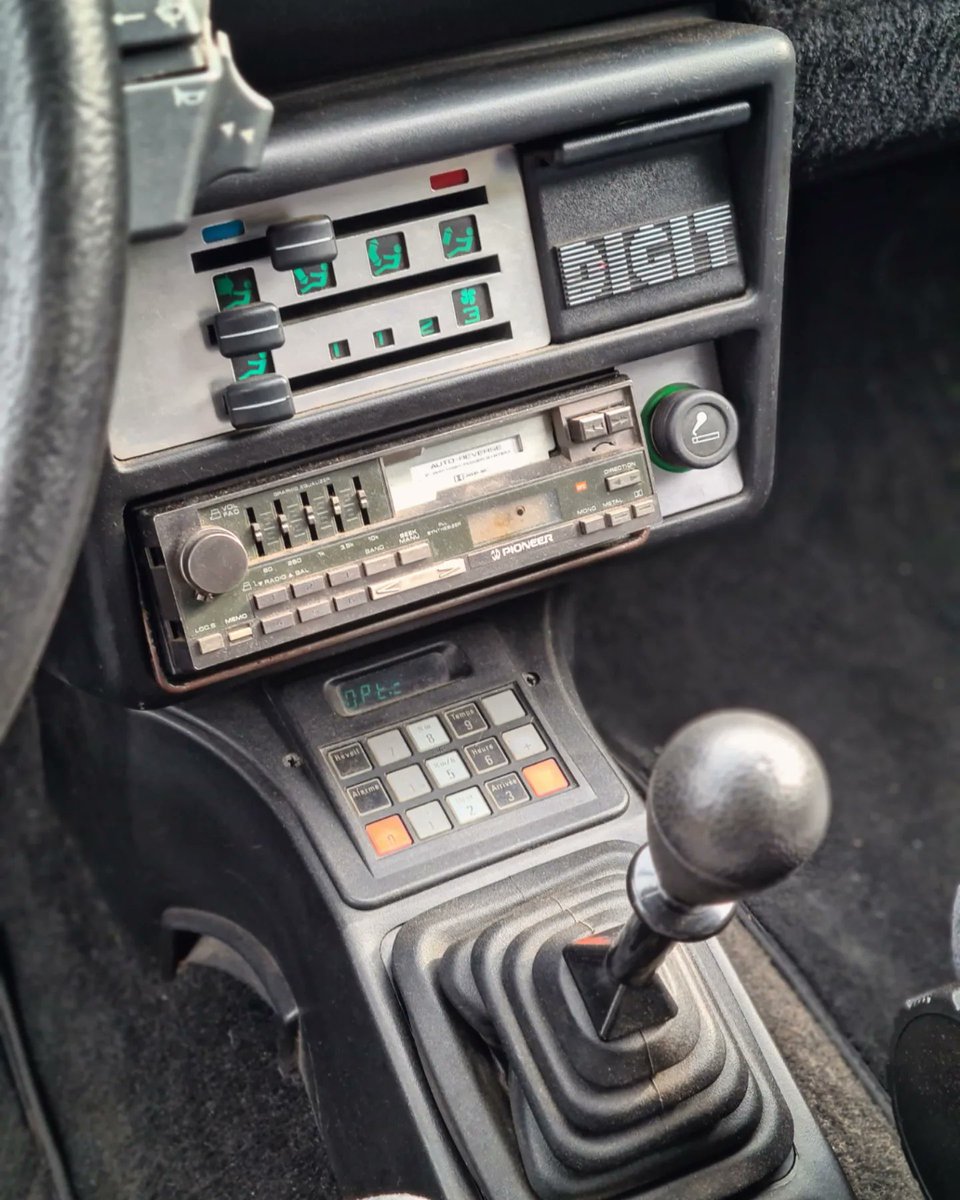 julienrosburger's tweet photo. Maintenant sur ▹#PoaTv◃ 🇫🇷 Découvrez pourquoi la #Citroen #Bx avait 40ans d'avance ! #BxDigit #CitroenBx https://t.co/M7bI1MUAGF