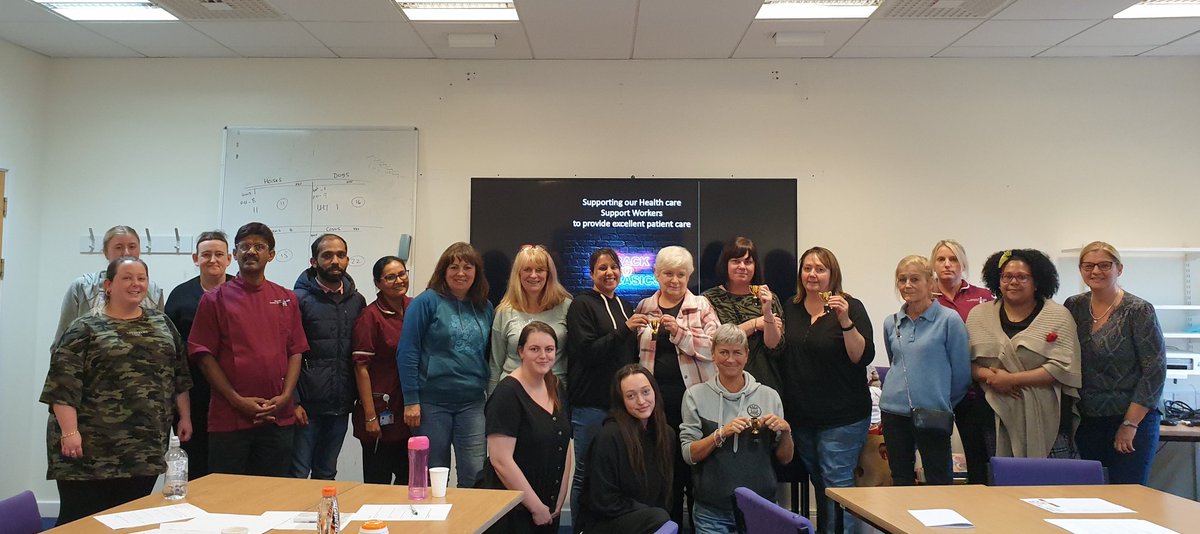 Thanks to our 2nd group of Surgical HCSWs for all your brilliant contributions and participation in  todays Back To Basics Day #shareyourknowledge #excellentpatientcare #nutrition #fallsprevention #pressureulcerprevention #fluidbalance <a href="/nhsuhcw/">UHCW NHS Trust</a> @UHCWfallslead <a href="/UHCWDietitians/">UHCWDietitians</a>