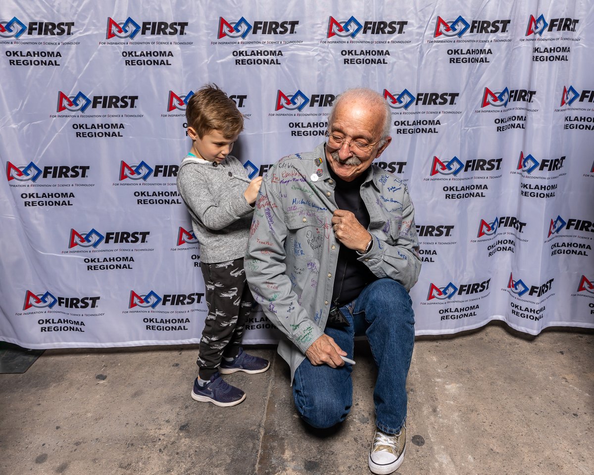 FIRSTinOklahoma's tweet photo. Today is the birthday of Woodie Flowers &amp; we want to celebrate this man!

Share your favorite Woodie Flowers moment/memory/picture with us!

#FIRSTinOK #FIRSTinOklahoma #omgrobots #FIRST #FRC #firstinspires #stem #StudentsinSTEM #morethanrobots @FIRSTweets https://t.co/bvVMUYZMUL