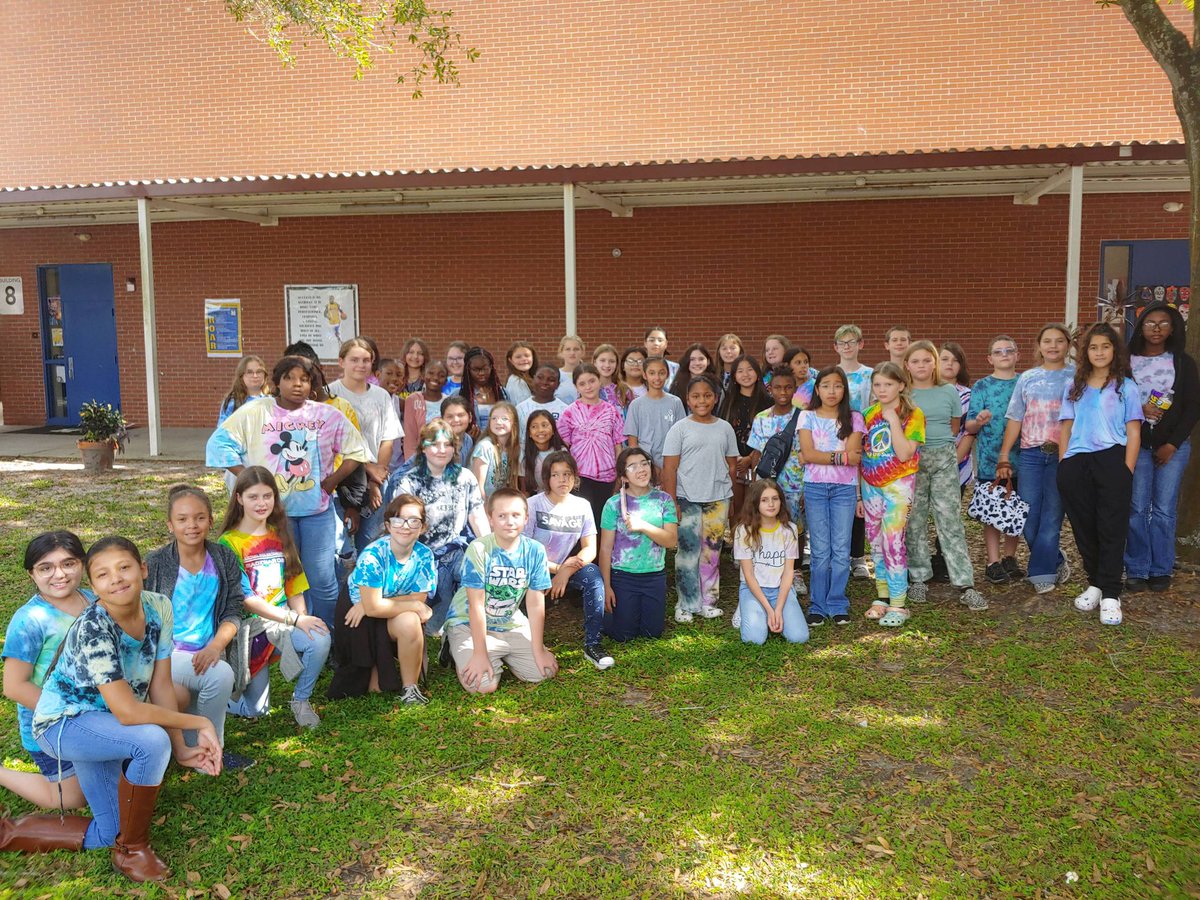 6th grade Dragons have S-P-I-R-I-T, go Dragons!!!