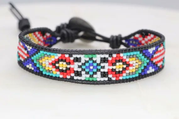 buff.ly/3ft8wbI #cowgirlbling #cowgirlsnbling #southwesternfashion #westernbohofashion #southwesternjewelry #bohowesternstyle #westernboho #bohocowgirl #cowgirljewelry #rodeofashion #bohowestern #westernchic #cowgirlchic #southwesternstyle @DynoRTs @GamerGalsRT @SpxcRTs