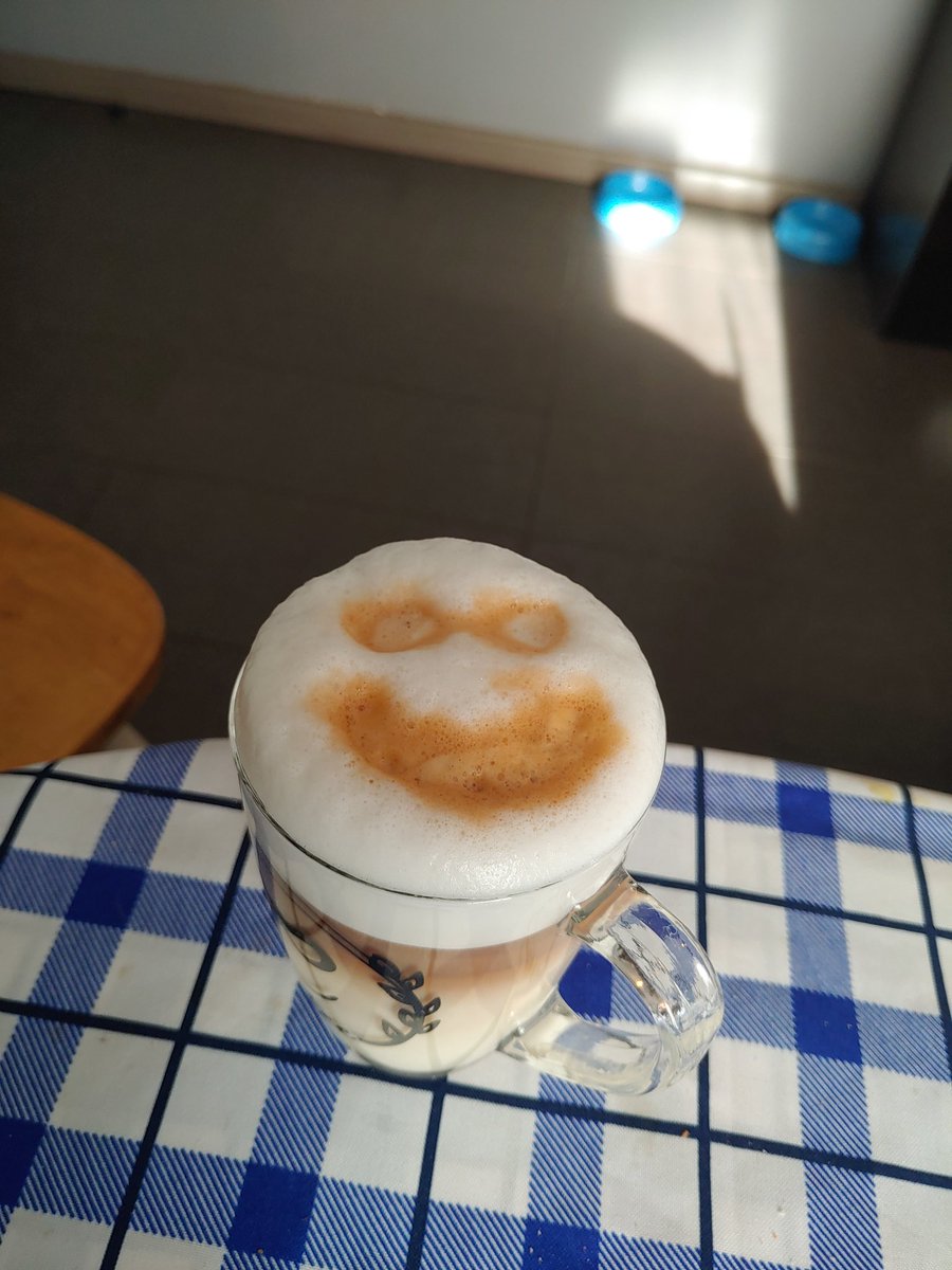 La Colonia NFT tweet media