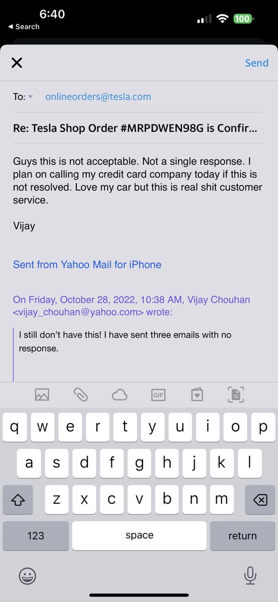 Vijayneha01's tweet photo. @elonmusk You need competent online customer service representatives at Tesla!  Weeks after purchasing still no response. https://t.co/lk5BCszYnh