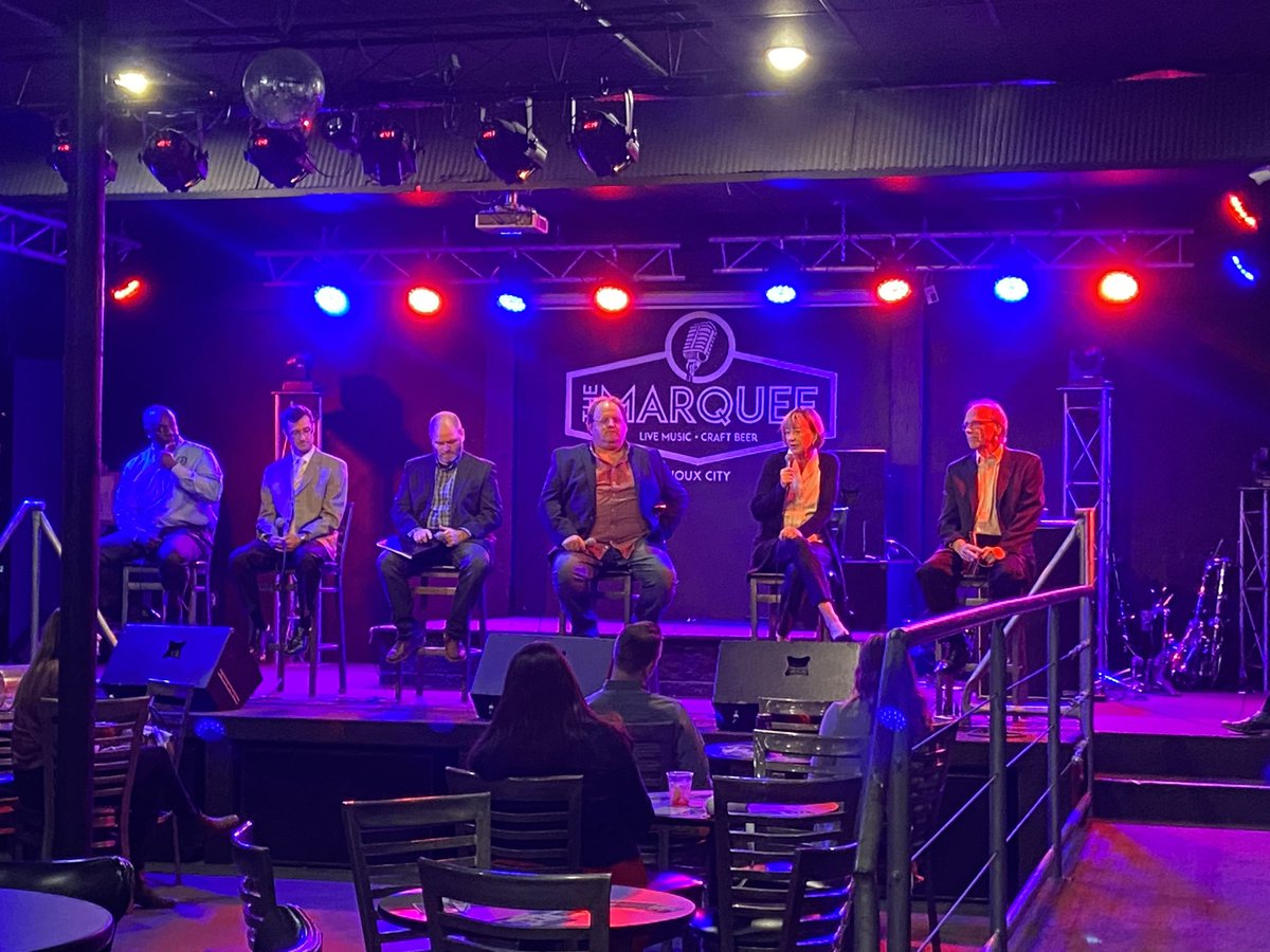 JackieforIowa's tweet photo. It was great to attend this forum by the Siouxland Growth Organization yesterday. It’s so great to see an organization dedicated to keeping young people engaged in this community. Once again, I am saddened that my opponent was not there to engage with me on these issues https://t.co/44NRUwvRAO