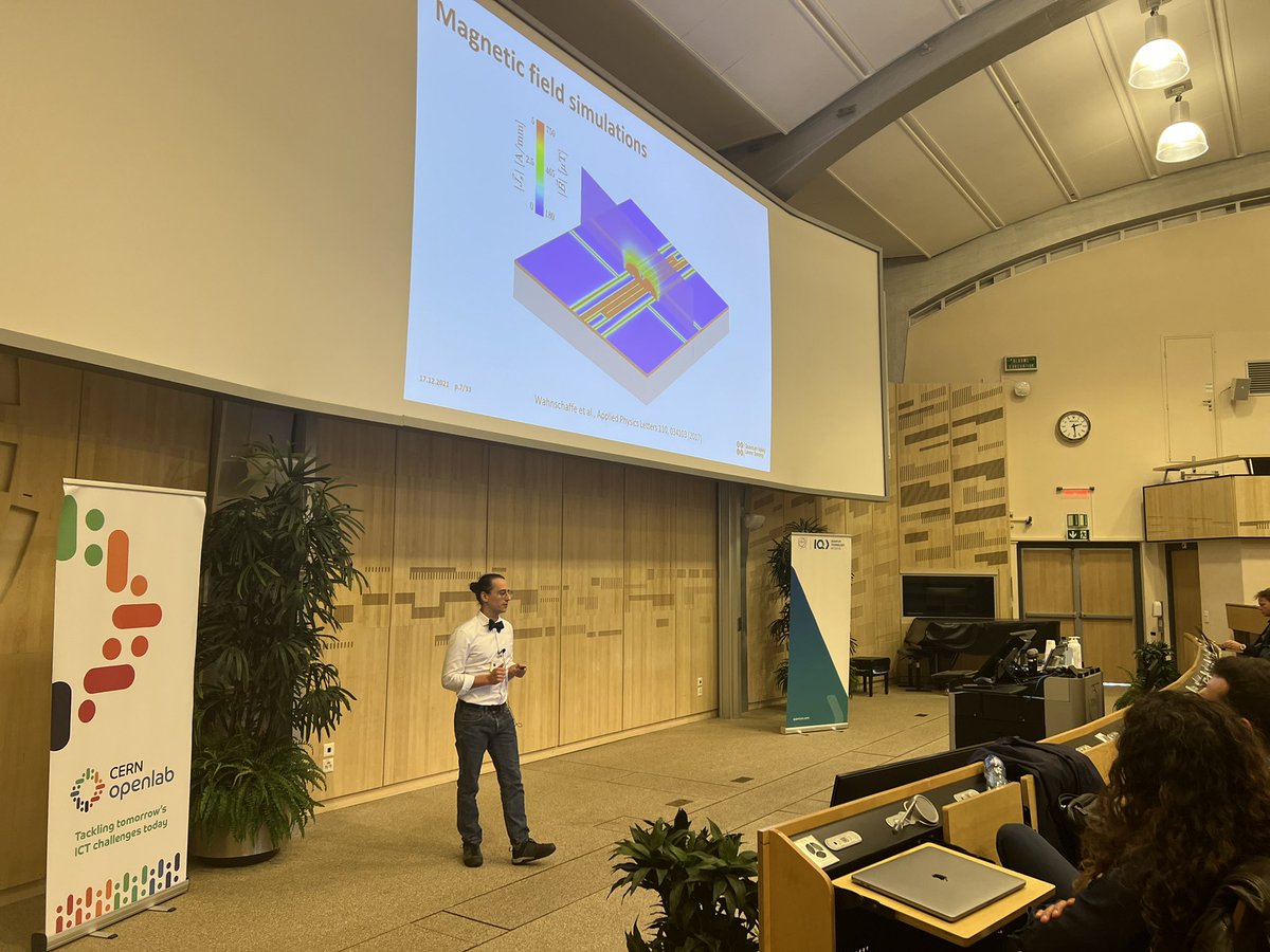 CERNquantum's tweet photo. Ludwig Krinner‘s talk on #quantum computers with stored ions is currently underway! Don’t miss out if you want to know more about it: https://t.co/4BlcfjJov6

#QT4HEP #quantumtechnologies #highenergyphysics https://t.co/PcpVsAVyAb