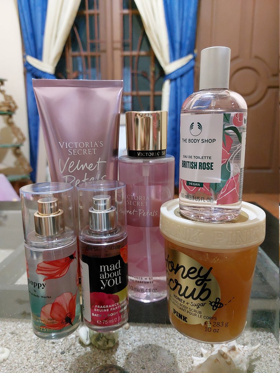 miwldr's tweet photo. 🤍🌸🤍🌸🤍 https://t.co/oTBBuoz91D