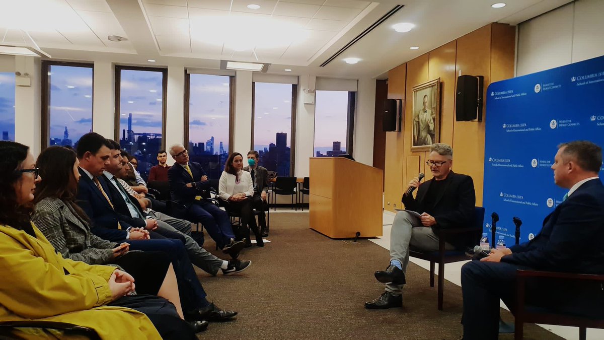 IrelandinNY's tweet photo. Ireland’s 50 years of EU membership are an inspiring story of transformation by cooperation 🇪🇺🇮🇪

@ThomasByrneTD &amp; @adam_tooze discussed the urgent challenges Europe faces and how Ireland is playing its part, incl. by strengthening transatlantic partnership 🇺🇸🤝🇪🇺

#IrelandEU50 https://t.co/4uFwn2VBRN