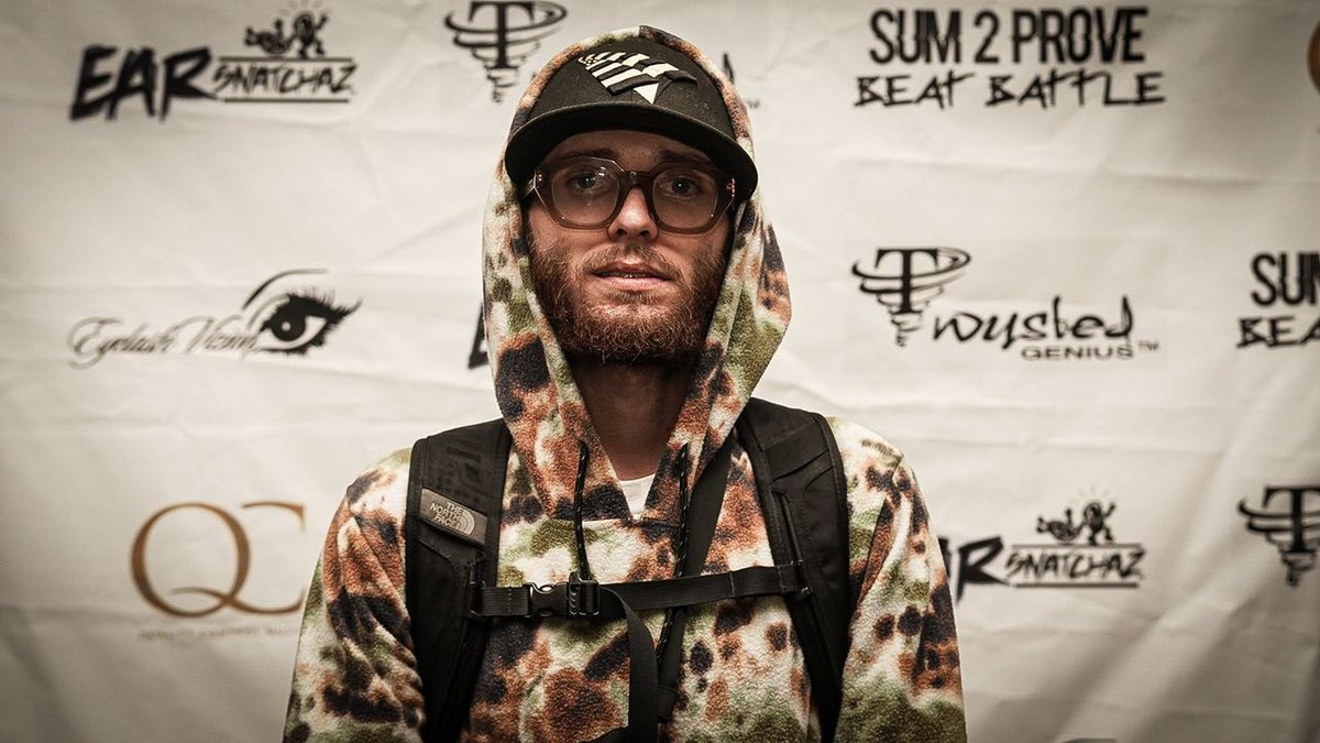 HvstleProd's tweet photo. What I Have For You After This Beat Battle - https://t.co/Pik2XdntkB https://t.co/xbAFMlOAy5