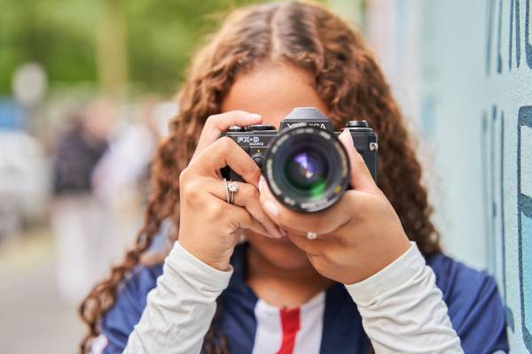 Fachtagung "Den fotografischen Blick durchschauen lernen" am 07.12.2022 in Bonn. Workshops und Vorträge u. a. von <a href="/NSDOK/">NS-Dokumentationszentrum Köln</a> , @lvrlandesmuseum und <a href="/AndreasHerzau/">Andreas Herzau</a> . Infos und Anmeldung unter: url.nrw/Bipa_Veranstal…
#visualhistory