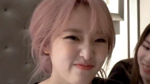 1 rt = 1 vote
#MAMAVOTE #yena