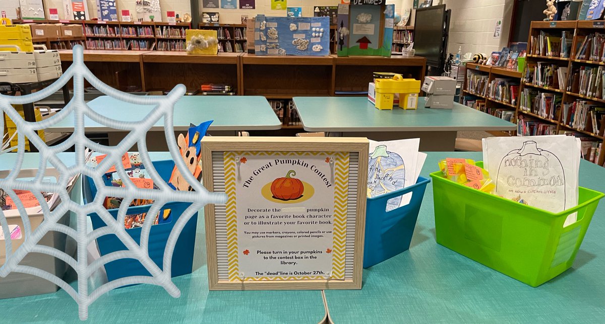 SpeasBeesRead's tweet photo. Congratulations to our @SpeasGlobal #pumpkincontest winners!!   We had some amazing book pumpkin entires this year.   Winners received a free book &amp; a bag of goodies.  Thanks for participating.  #speasbeesread https://t.co/VzuPKY2Gjo