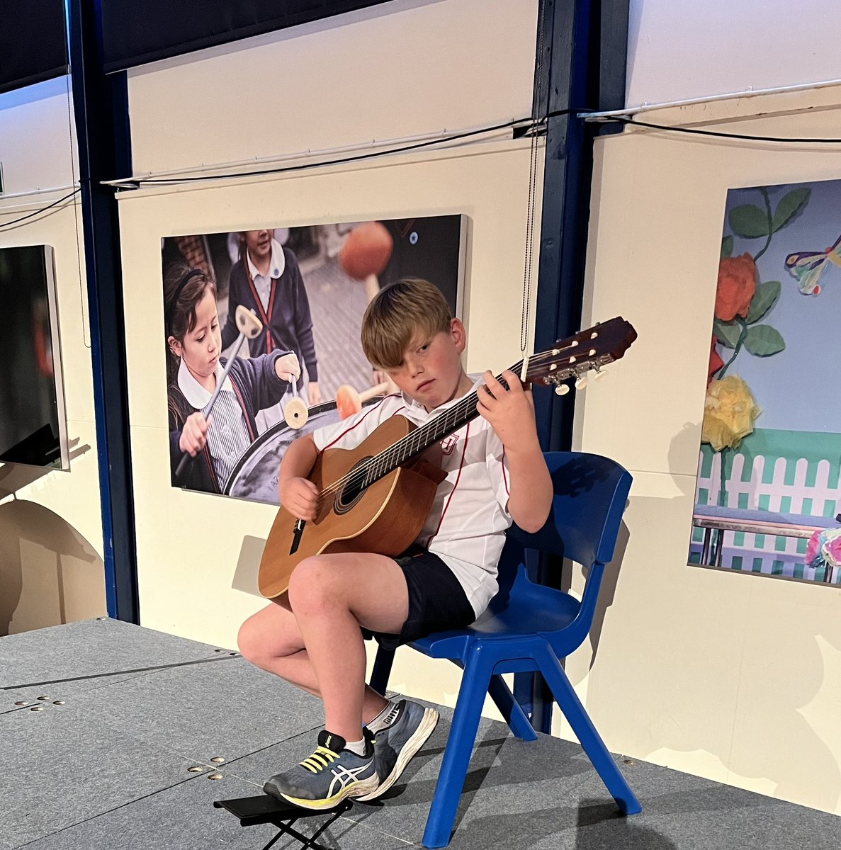 HawthornsCreate's tweet photo. Congratulations to everyone who performed in the Chamber Concert yesterday! 👏🏻👏🏻👏🏻 So many wonderful performances from children in Years 5-8! Well done everyone!  @HawthornsSchool @HawthornsMS @HawthornsUppS #musicinschools https://t.co/0HpVYlbERa