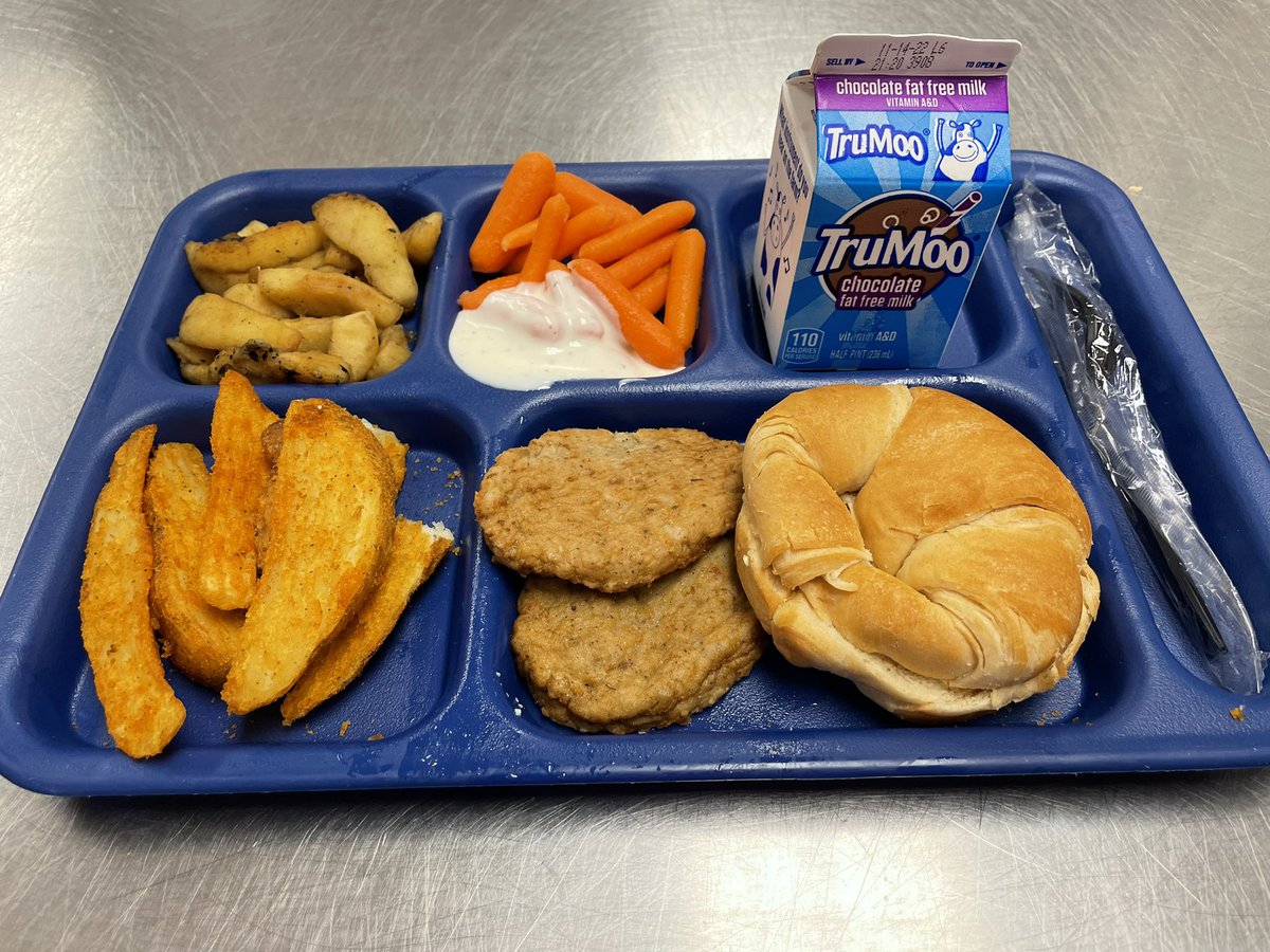 Mustangcafe502's tweet photo. Breakfast for lunch today 11/2 Cheesy scrambled eggs/w croissant, Sausage/w croissant, or Yogurt /w cheese @jcpsschoolmeals @mooremustangs https://t.co/oWzLzG3LQA