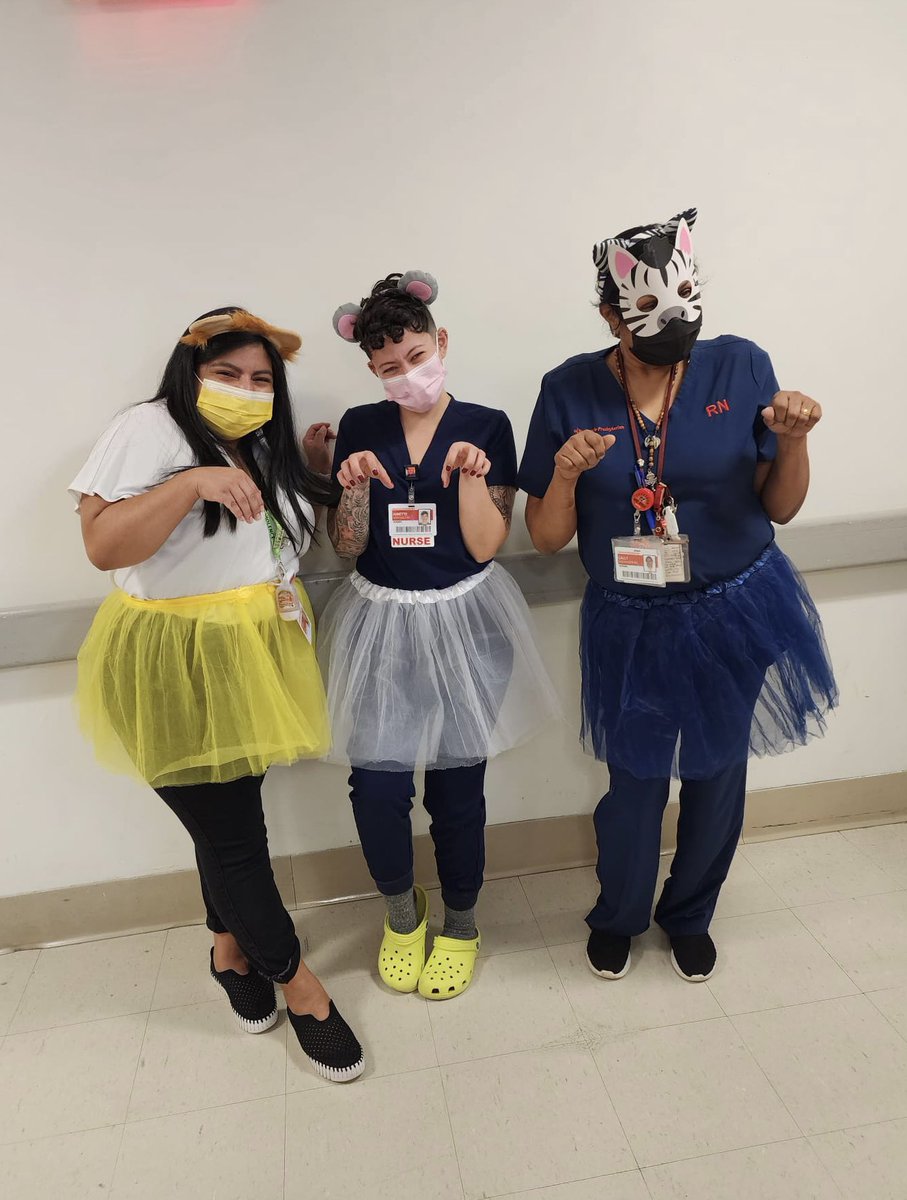 2FieldEast1's tweet photo. 2022 Halloween costume contest happened on 2Field East!! @deehaydsnyc @AllinatTheAllen @CPBalsam @R4Allen_ACNW https://t.co/c6tvWvk84O