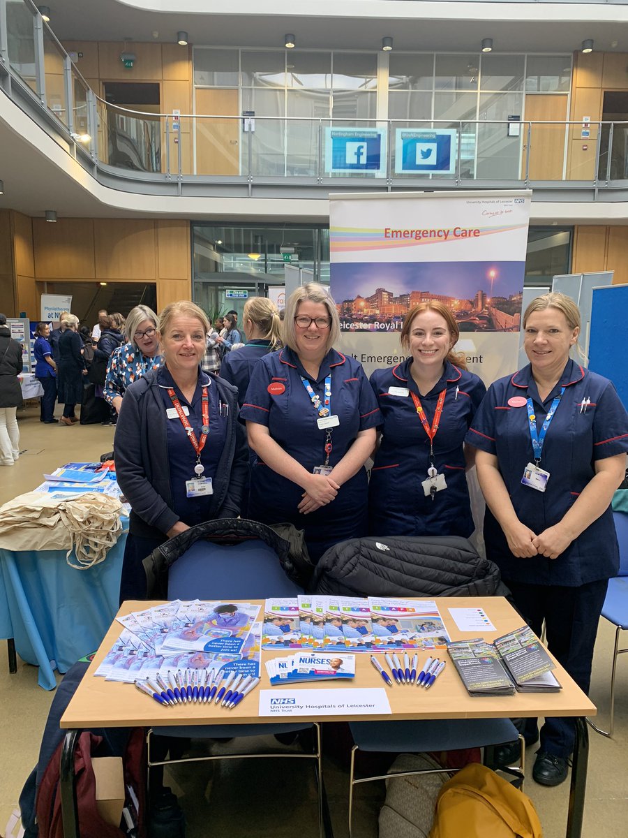 Busy Afternoon at the Nottingham university Jobs fair #leiceaterlovesnurses 🙌🏼🙌🏼🙌🏼@evelyn41991870 @Annaduke16 @Leic_hospital