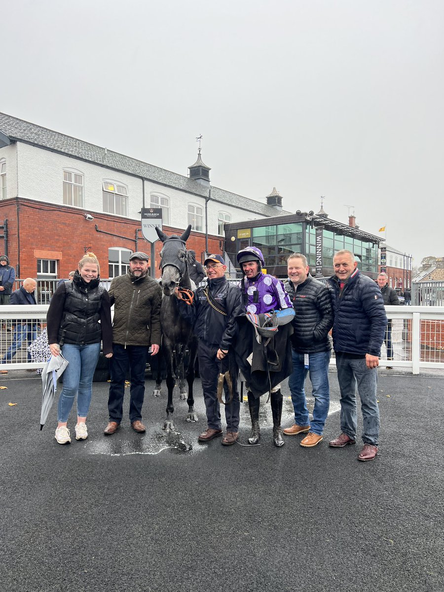 Congratulations SILVER VISION & winning connections! Winner of Race 2 - The Join @RacingTV Now Juvenile Maiden Hurdle Race 🏆 @ColtherdRacing