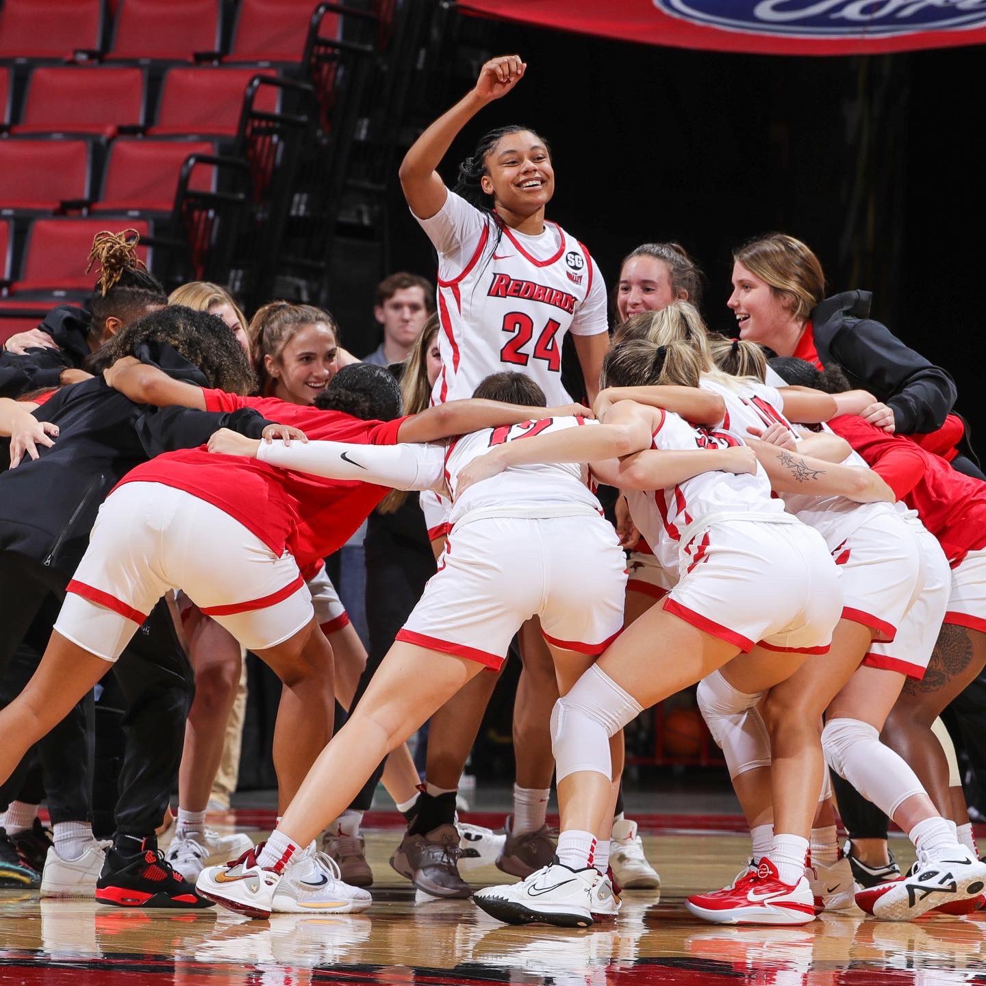 Illinois State Athletics On Twitter All Smiles Because Redbirdwbb Is 