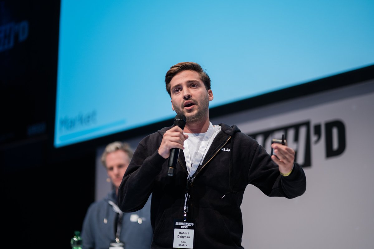 istari_ai's tweet photo. We are proud to announce that we won the first prize in the pitching competition at the @HeilbronnSlushD, a leading #startup #festival with more than 750 participants. Additionally, we will receive mentoring, connections, and acceleration support from the Campus Founders! 🚀🧙‍♀️🧙‍♂️ https://t.co/jiVlEglNVd