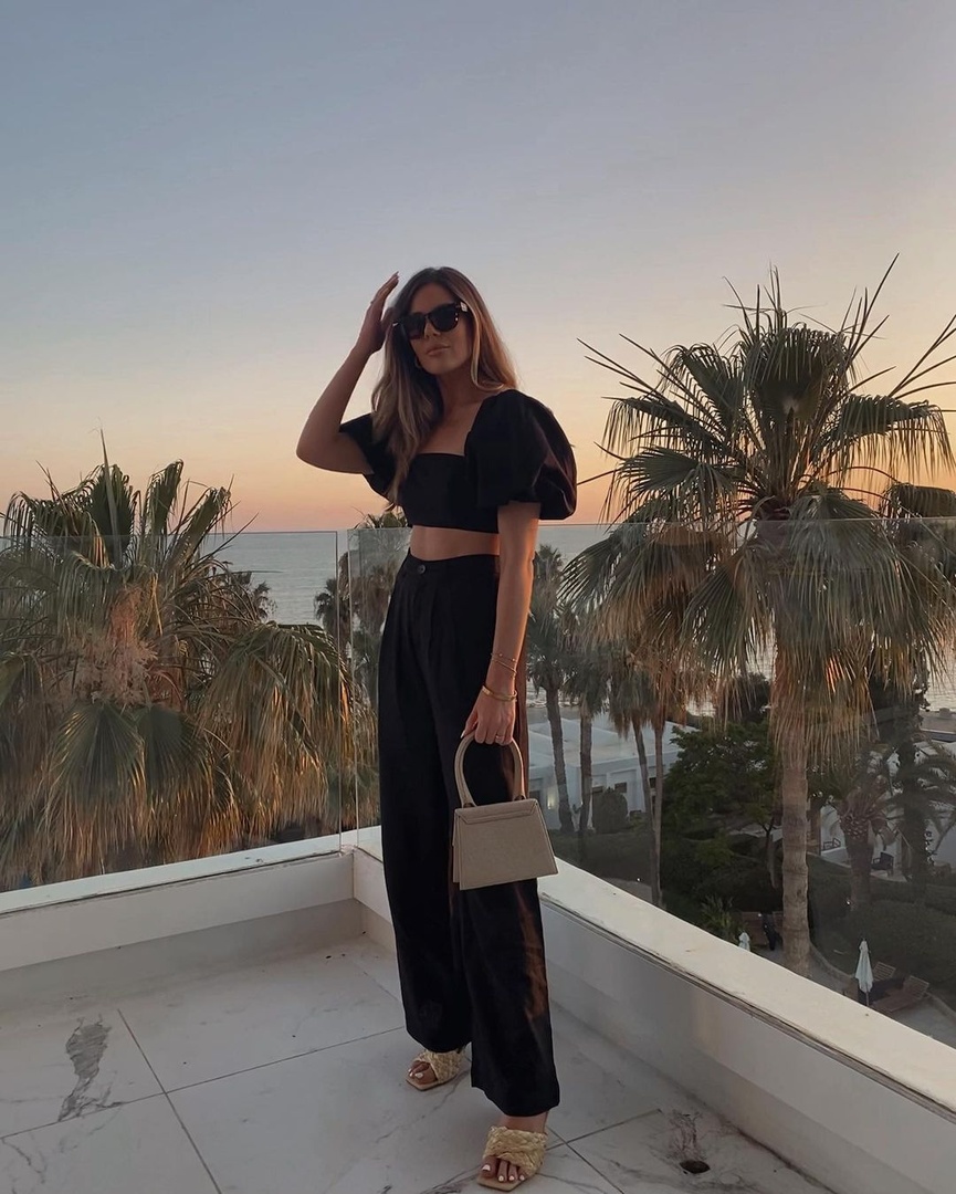 Never miss a magical golden hour at #AnnabelleHotel

📸 @rachlondon

annabelle.com.cy
#sunset #visitcyprus