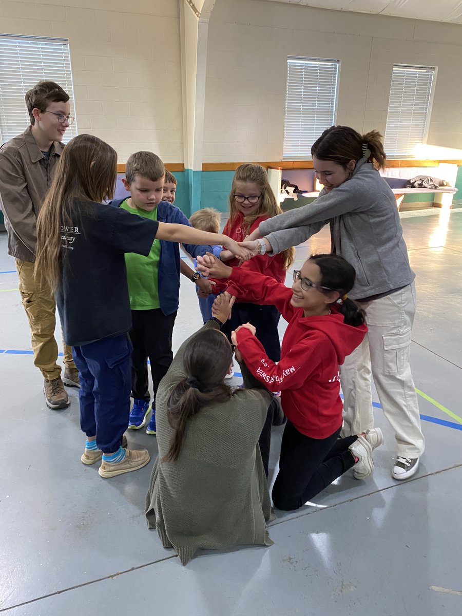 MayflowerSwVa's tweet photo. October was a busy month - some highlights from the last half of the month include... Tribe activity ("human knot"), Theme day of "Who's your favorite book character?", and our K-1 class visiting a doctors' ofc as part of Health curriculum. https://t.co/Cq297lJLew