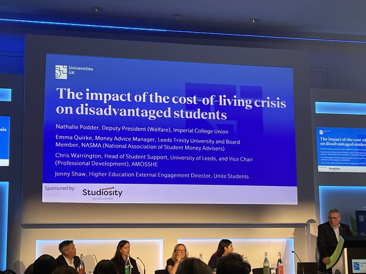 Louise Carter tweet media