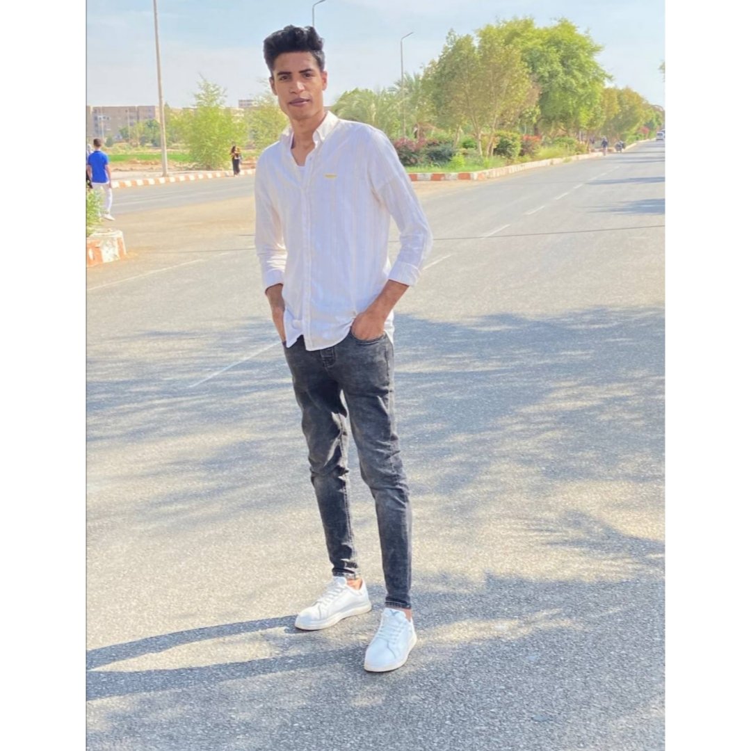 _alkabir_'s tweet photo. IN THE End ALL WE HAVE ARE MEMORIES.. 🖤 https://t.co/9Cj4NIR7aI