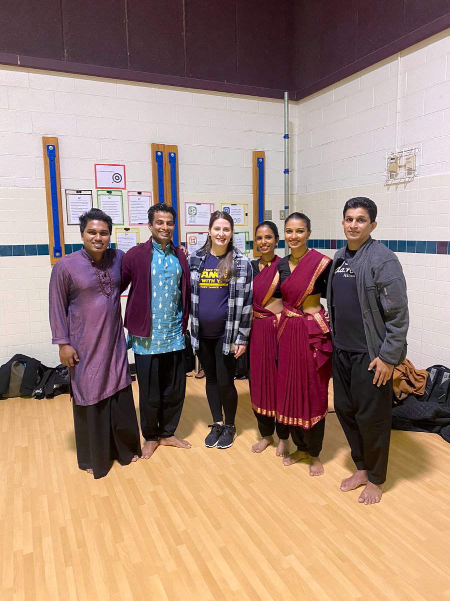 Chitrasena Dance Company, a classical Sri Lankan dance group, performed and danced with our 4th graders today! 🎶 Catch this amazing company perform this Saturday 11/5 at <a href="/GMU_CFA/">Center for the Arts</a> 💚 <a href="/HuntersWoodsES/">Hunters Woods ES</a> <a href="/FCPSDanceArts/">FCPS Dance Arts</a>