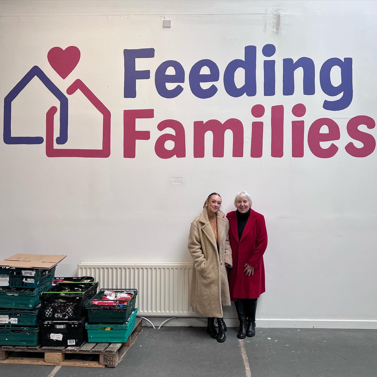 Tune into @BBCNEandCumbria at 6:30pm where we introduce the Christmas project & tell Erin's story of what Feeding Families means to her. (Spoiler alert - she's amazing!) AND we are discussing the rise in the food poverty crisis on the main @BBCNews at 6pm