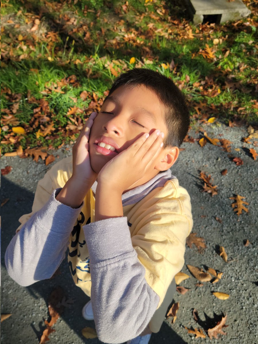 OrtaUpdate's tweet photo. Mindfulness Moment:βοΈappreciation #fallfieldtrip https://t.co/hbxufHhj1r
