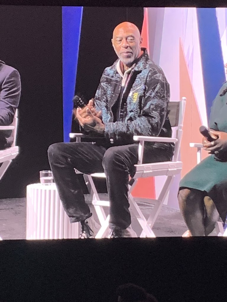 Danny Robinson is here! <a href="/MartinAgency/">The Martin Agency</a> #mightydreamforum <a href="/Adweek/">ADWEEK</a>