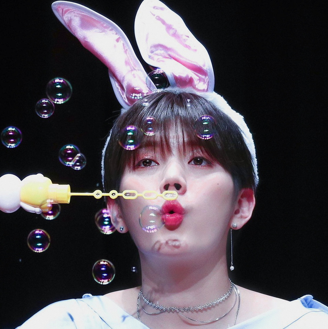 생일축하해 우리렌 올해도 함께하네
#기적같은최민기_생일축하할렌
밍탄일 너무너무 축하해
#HappyRENday