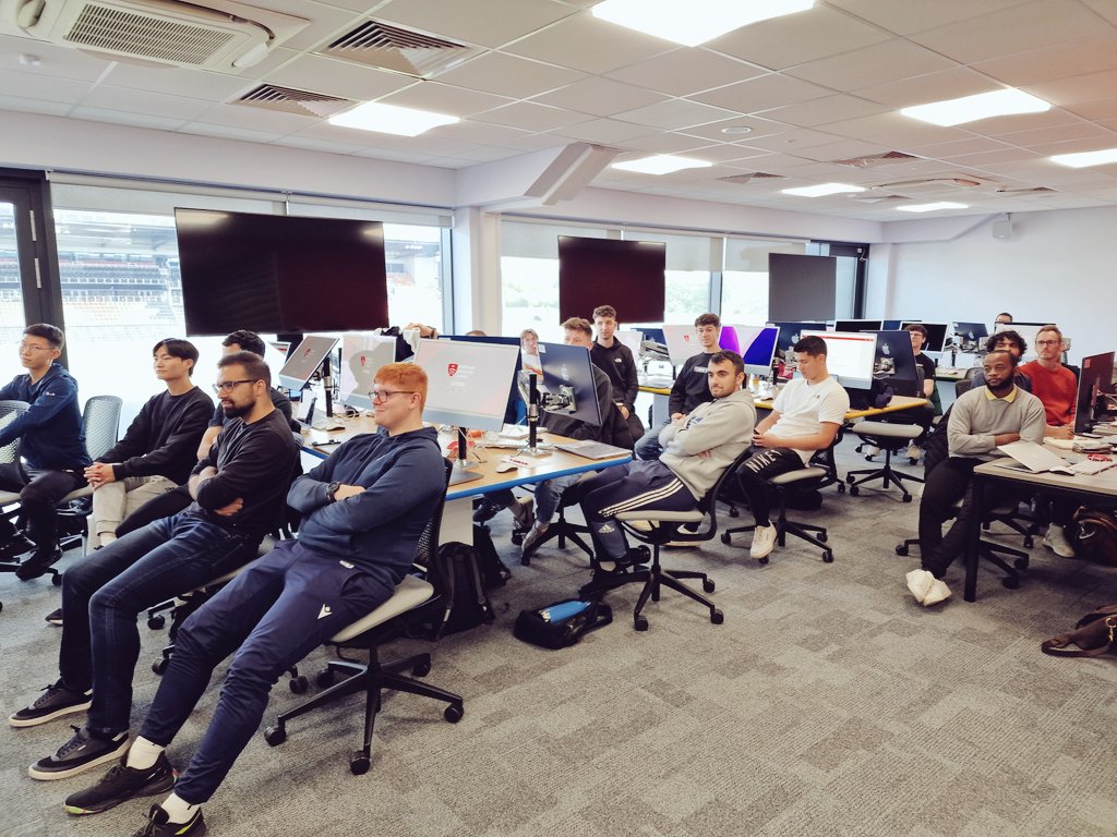 Nimai Parmar (@nimaiparmar) on Twitter photo Great to have @eis2win performance analysts <a href="/Amber_Luzar/">Amber</a> and <a href="/wrike001/">Kristen Wright</a> share their routes into performance analysis and give insights into their workflows at both <a href="/GBHockey/">Great Britain Hockey</a> and <a href="/CanoeSlalom/">British Canoe Slalom</a> with our <a href="/MiddlesexUni/">Middlesex University</a> MSc SPA students 🚣🏑📊 Great to have @eis2win performance analysts <a href="/Amber_Luzar/">Amber</a> and <a href="/wrike001/">Kristen Wright</a> share their routes into performance analysis and give insights into their workflows at both <a href="/GBHockey/">Great Britain Hockey</a> and <a href="/CanoeSlalom/">British Canoe Slalom</a> with our <a href="/MiddlesexUni/">Middlesex University</a> MSc SPA students 🚣🏑📊
