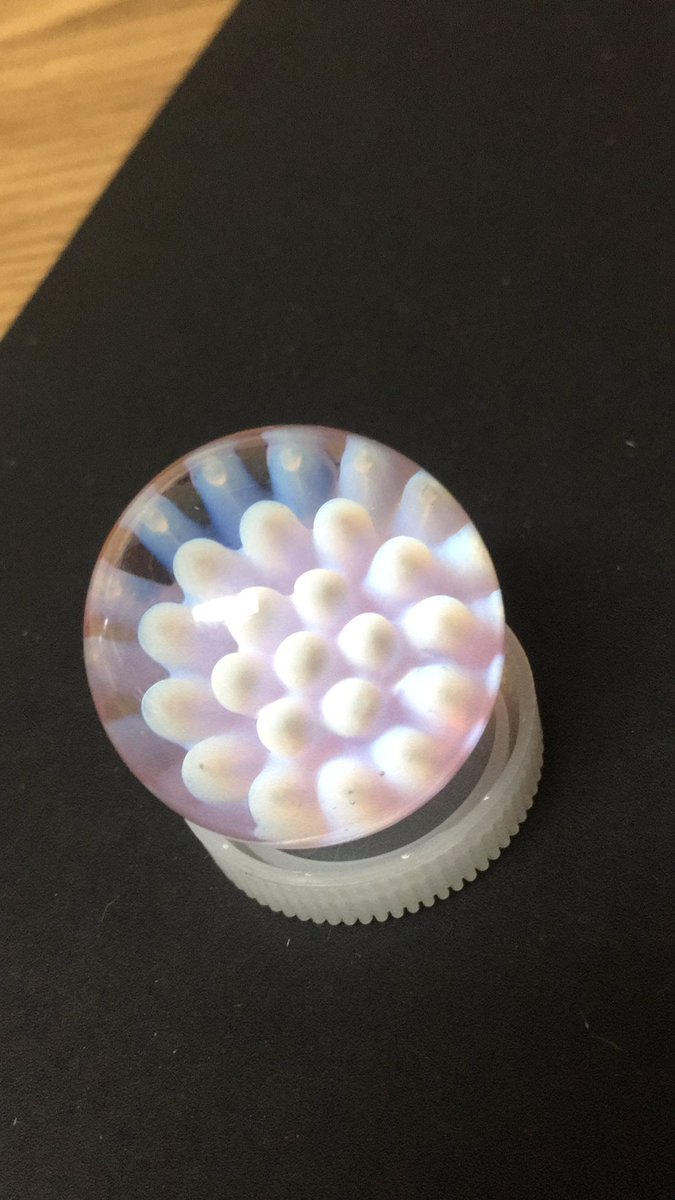 907vine's tweet photo. How to make a marble with a #vinpintool #vinpin #implosionmarble https://t.co/0F7DY2Juee