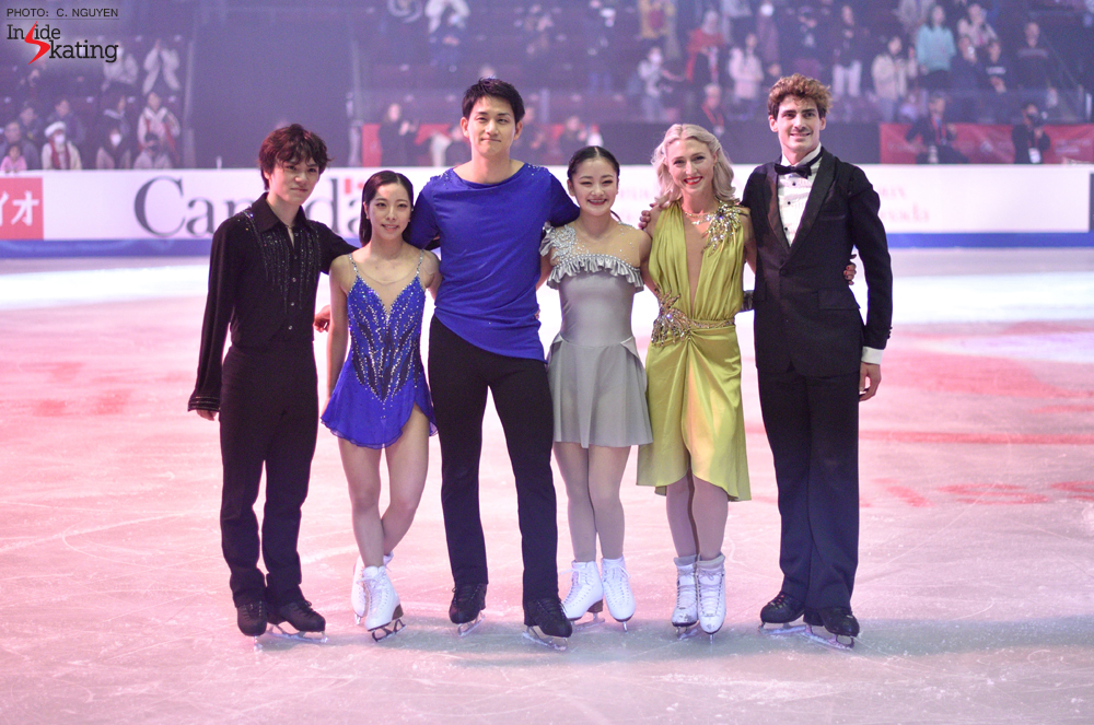 insideskating's tweet photo. ...and to conclude with the action at #SCI22, a golden photo with the gold medalists in the second Grand Prix event of the season.
#RinkaWatanabe #ShomaUno #MiuraKihara #GillesPoirier
Eyes are on Angers now, the third stop of the #GPseries. Will you be around? https://t.co/Vq7QMpnTJV