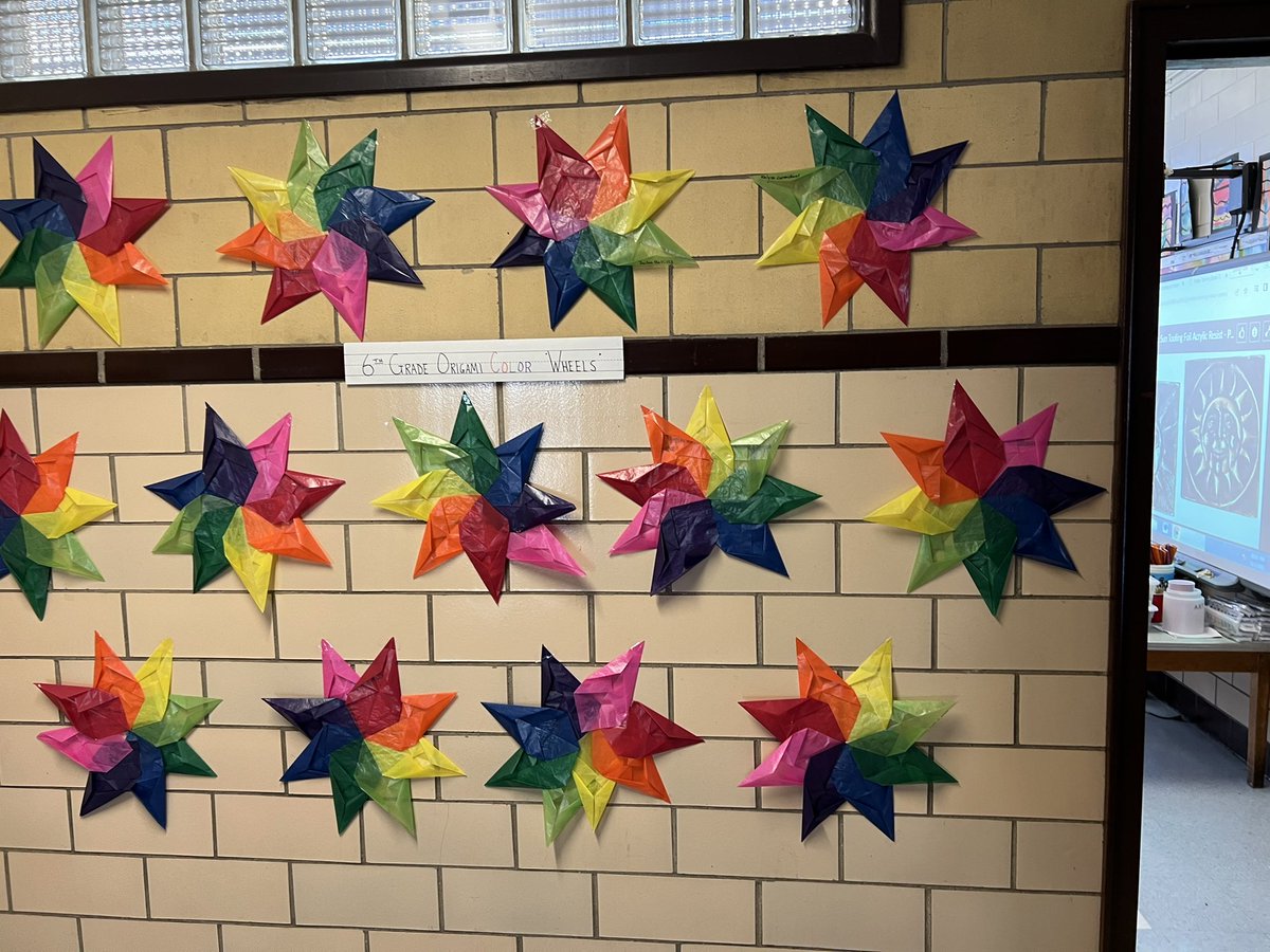 Blown away by the amazing artwork made by our ICS students! Mrs. Papaelias, thank you for drawing out the creativity! #art #creativity #educationalfun <a href="/NE_BronxADNY/">NE_BronxADNY</a> <a href="/ArchNY_Schools/">NY Catholic Schools</a>
