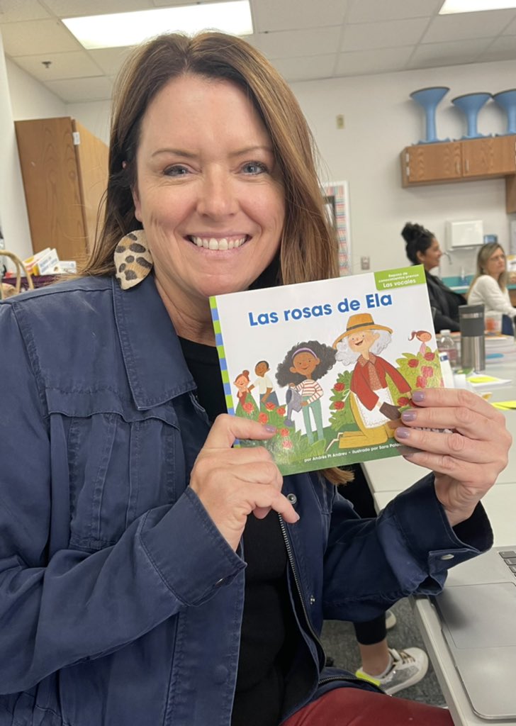 Guess who just read a first grade book en Español!?!? Esta chica!!  <a href="/gowilsonrangers/">Wilson Elementary</a> #cisdeslbil