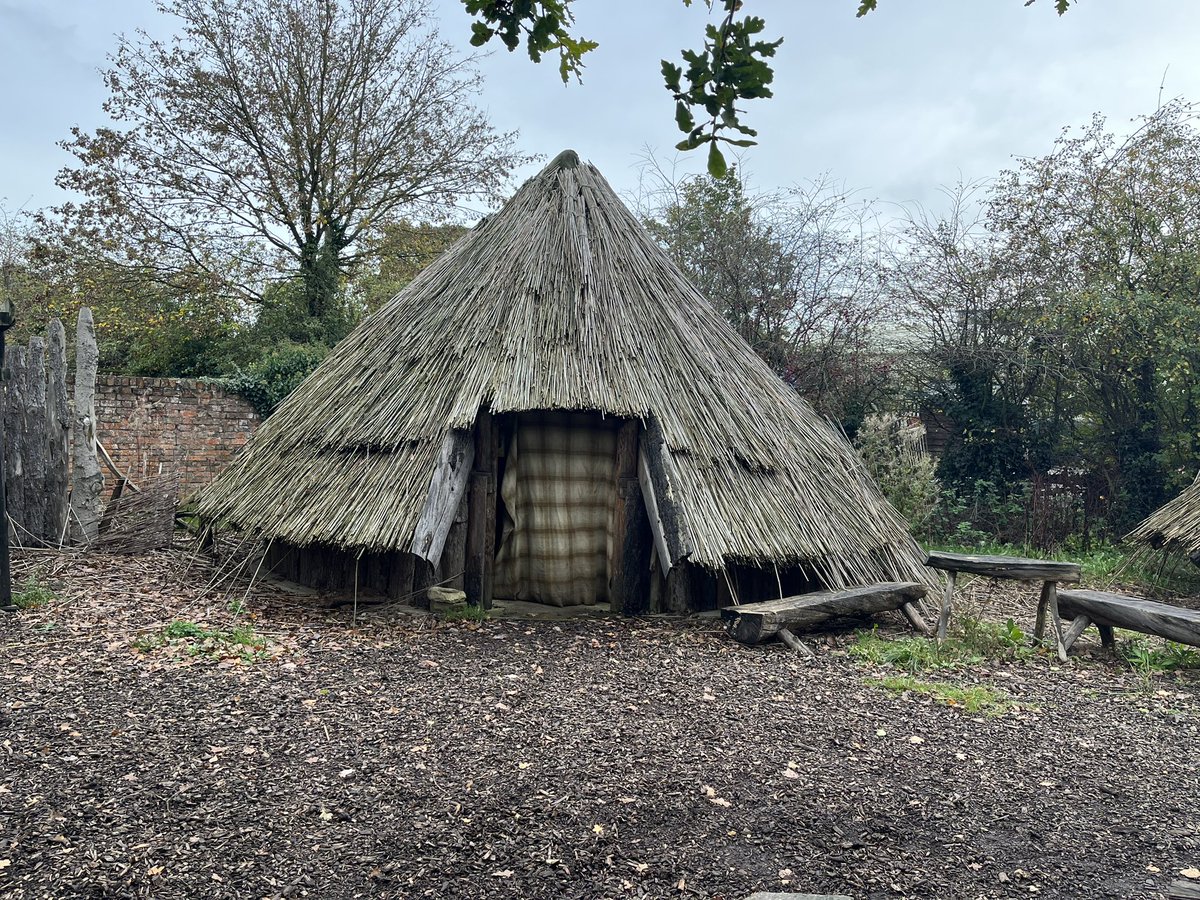 stjosephskly's tweet image. Oak Class were a pleasure to take on a trip back in time to the Stone Age. Photos will follow later as we don’t want to spoil the day for Rowan. Keep an eye on Google Classroom! We are ahead of schedule and should be back at 4:30 #OakClassRules #bestdaysoftheirlives #SJKhistory
